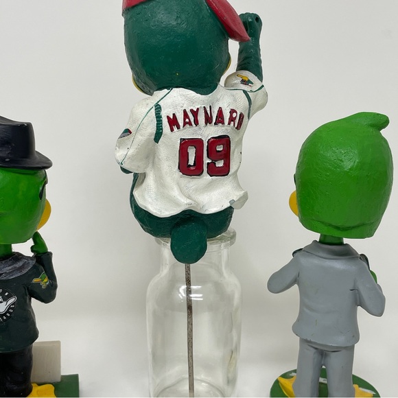 Bobblehead Maynard’s Mallard Set of 5 Desk Decor 2013 - Picture 11 of 15